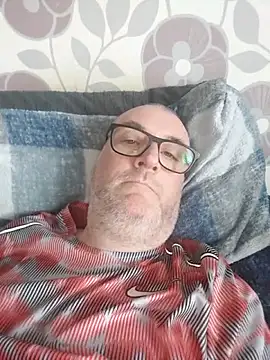 bigdickpeter78 online show from May 30, 7:11 pm