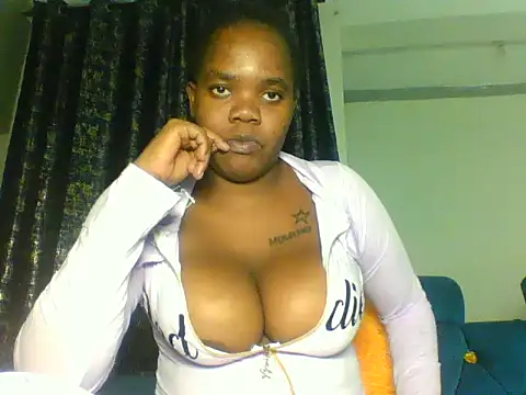 Snapshot of summerdivah chatting on June 25, 8:02 pm summerdivah online show from June 25, 8:02 pm