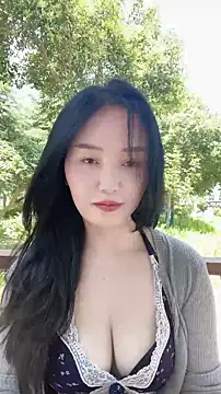 Snapshot of lylxili chatting on July 1, 4:47 am lylxili online show from July 1, 4:47 am