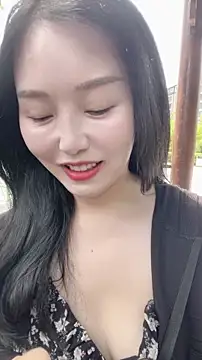 Snapshot of lylxili chatting on July 13, 2:36 am lylxili online show from July 13, 2:36 am