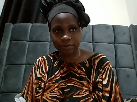 Snapshot of sexy_inayah chatting on May 26, 3:08 pm sexy inayah online show from May 26, 3:08 pm