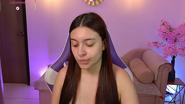 Snapshot of mayavexx chatting on June 17, 2:51 pm mayavexx online show from June 17, 2:51 pm