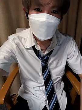 Snapshot of hayato_07 chatting on June 14, 12:07 pm hayato 07 online show from June 14, 12:07 pm