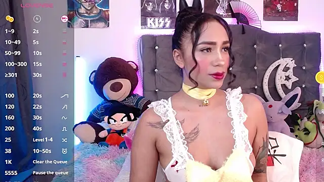 lunabritton online show from June 7, 2:37 am