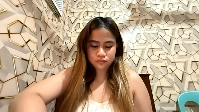 AngeliqueSimoson online show from May 20, 5:13 am
