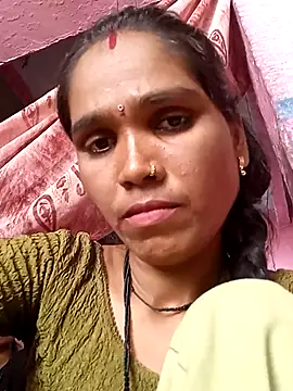 Snapshot of PINKI01990 chatting on June 30, 6:14 am PINKI01990 online show from June 30, 6:14 am