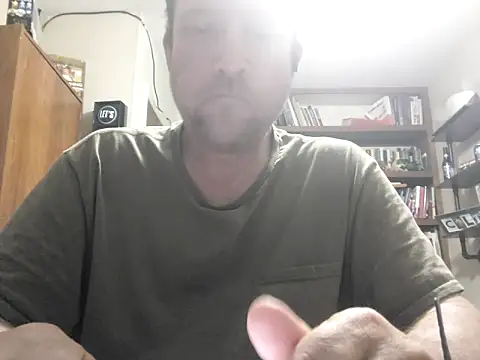 Snapshot of icebergXpress chatting on June 2, 3:36 pm icebergXpress online show from June 2, 3:36 pm