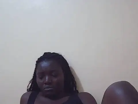 shesprettya online show from June 5, 6:52 am