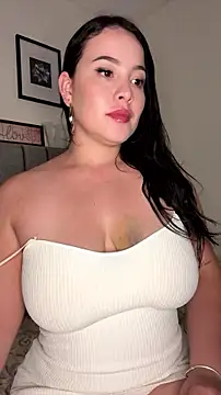 Snapshot of Olivia_valentti chatting on July 5, 4:30 am Olivia valentti online show from July 5, 4:30 am