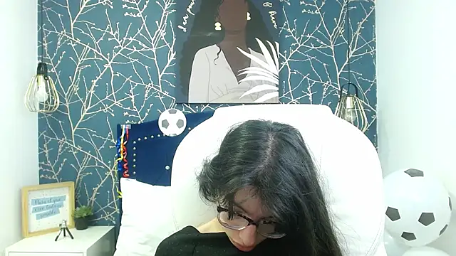Snapshot of Allyshon_ chatting on June 11, 8:07 pm Allyshon online show from June 11, 8:07 pm