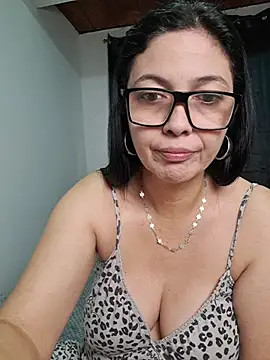 Snapshot of Scarlett_Valnyx chatting on June 23, 2:04 pm Scarlett Valnyx online show from June 23, 2:04 pm