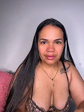 NoahJade online show from July 23, 9:07 am
