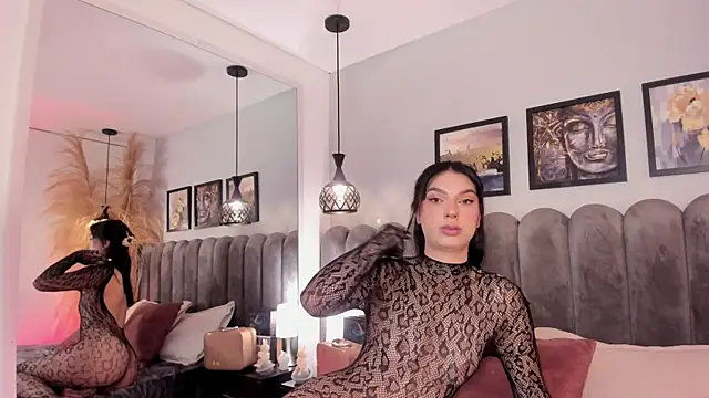 Snapshot of alice_lodge_ chatting on July 3, 3:46 am alice lodge online show from July 3, 3:46 am