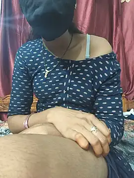 Snapshot of reshma124 chatting on July 11, 5:15 pm reshma124 online show from July 11, 5:15 pm