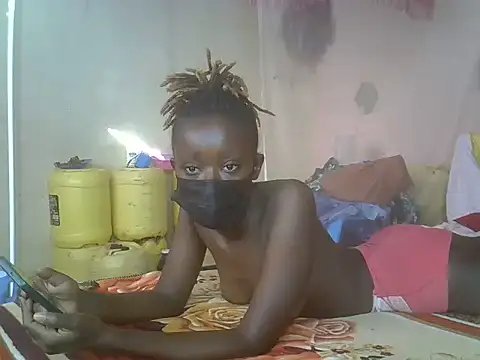 Snapshot of Sexy_slat8 chatting on July 13, 5:32 am Sexy slat8 online show from July 13, 5:32 am