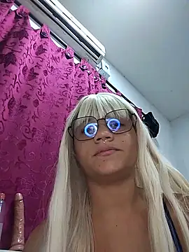 AuraRios online show from May 26, 4:19 am
