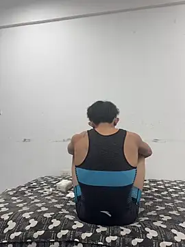 Mrwangjjkk online show from May 30, 12:46 pm