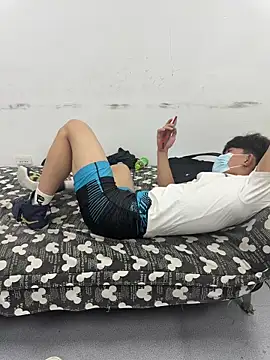 Mrwangjjkk online show from June 2, 1:57 pm