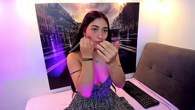 Nina-Mars online show from May 28, 7:11 pm