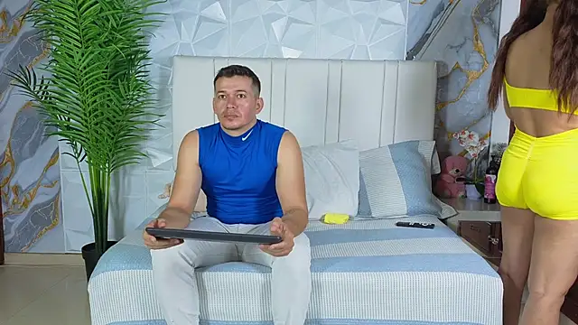 mily and mateo online show from June 16, 6:38 am