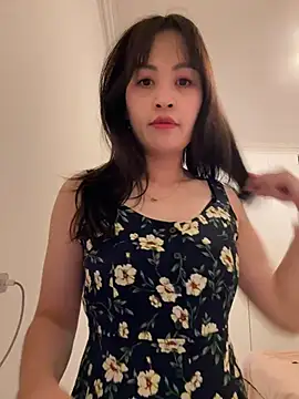 Snapshot of yangyang_218 chatting on May 21, 4:19 am yangyang 218 online show from May 21, 4:19 am
