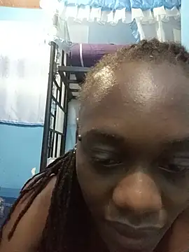 Snapshot of Paulahaze chatting on June 2, 9:28 pm Paulahaze online show from June 2, 9:28 pm