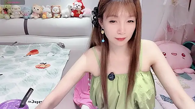 qiqi520ya online show from June 21, 3:25 pm