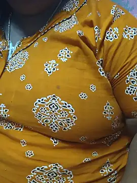 geetha431 online show from June 25, 6:34 pm