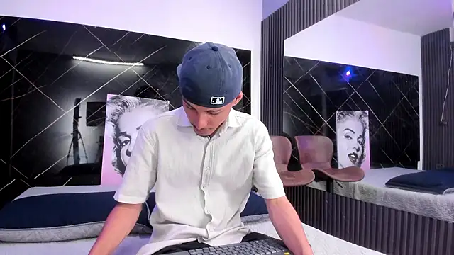 Camilo Contreras online show from June 25, 7:18 pm