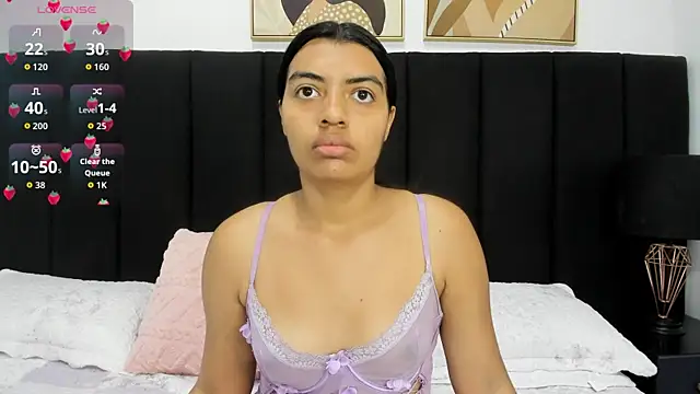 kaylasanders7 online show from May 26, 11:39 am