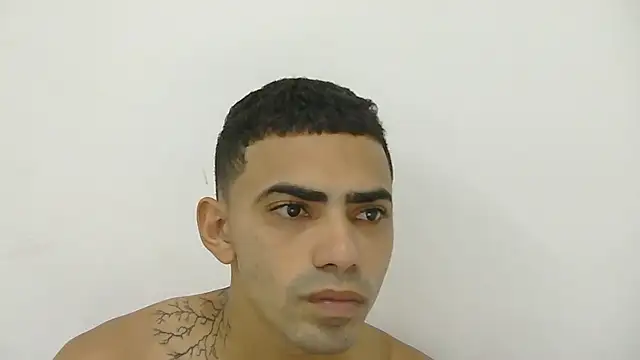 Snapshot of Mijo24Vergon chatting on May 27, 6:21 am Mijo24Vergon online show from May 27, 6:21 am