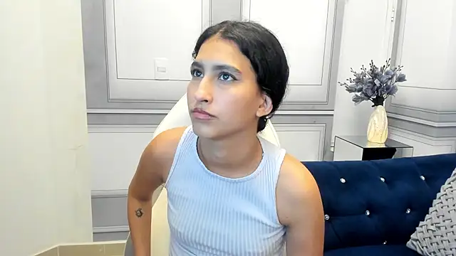 Snapshot of maya_jonnes18 chatting on July 11, 11:28 pm maya jonnes18 online show from July 11, 11:28 pm