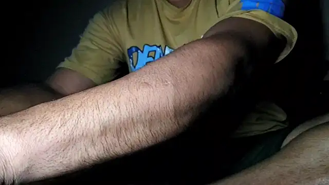 Snapshot of psexplr chatting on November 17, 7:30 pm psexplr online show from November 17, 7:30 pm