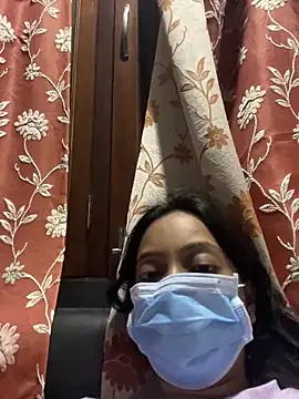 Snapshot of livia_dolls chatting on May 29, 7:23 pm livia dolls online show from May 29, 7:23 pm