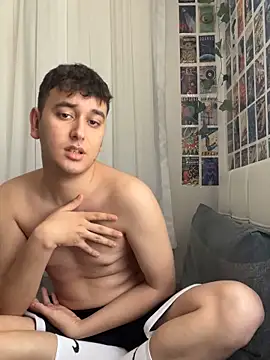 imjustaboyy1 online show from May 31, 10:11 am