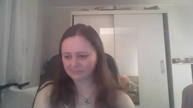 TaylorLovely online show from June 20, 8:11 pm