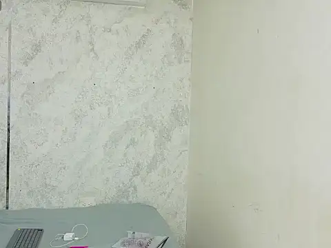 paulina 0  online show from July 24, 1:53 pm