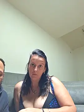 lessudiste11 online show from June 9, 9:54 am