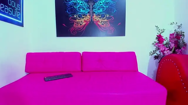 Snapshot of Khody_sweet chatting on May 27, 4:09 am Khody sweet online show from May 27, 4:09 am