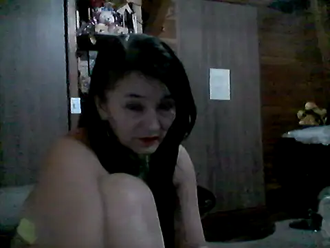 Snapshot of Anlly_garcia002 chatting on June 25, 2:11 am Anlly garcia002 online show from June 25, 2:11 am