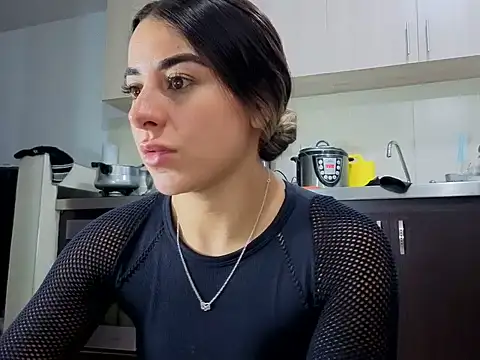 sweetblonde111 online show from June 11, 2:53 am