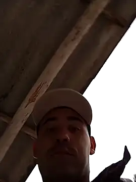 roger2333 online show from May 22, 7:52 pm