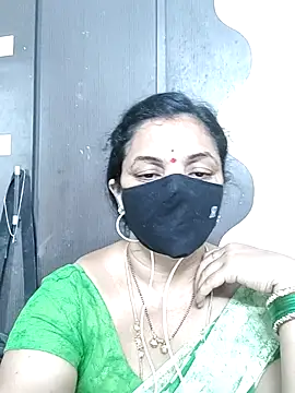 Leela 555 online show from June 30, 3:35 pm