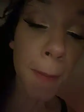 cynGoddess online show from May 28, 4:32 am