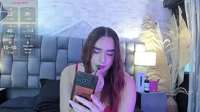 CleoFoxxx  online show from June 7, 9:40 pm