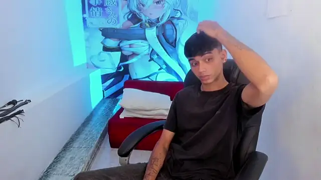 Snapshot of Tyger_Boyy chatting on May 25, 7:47 am Tyger Boyy online show from May 25, 7:47 am