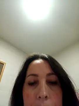 Snapshot of zupita0305 chatting on July 13, 5:16 pm zupita0305 online show from July 13, 5:16 pm
