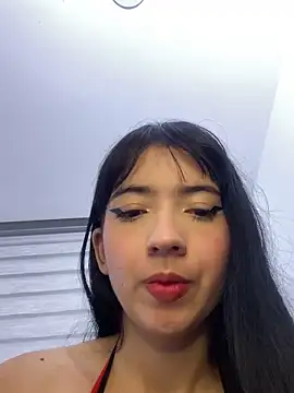 Snapshot of JeyLuxx chatting on June 17, 7:00 am JeyLuxx online show from June 17, 7:00 am