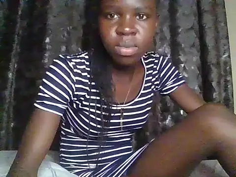 small diva online show from May 31, 7:04 pm