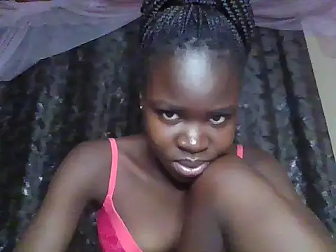 Snapshot of small_diva chatting on July 26, 7:32 pm small diva online show from July 26, 7:32 pm